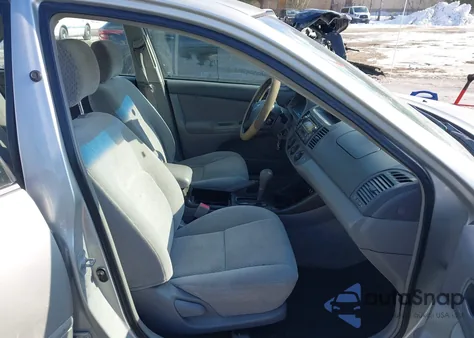 2003 Toyota Camry Le V6 from USA, damaged, VIN 4T1BF32K23U059051